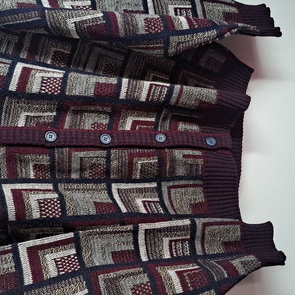 Geometric Patterned Chunky Knit Button Down Cardi… - image 3